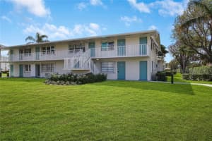 580 Horizons W 101, Boynton Beach