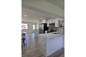 4918 Nw 56th Ct, Tamarac