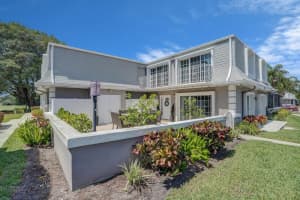 2003 Vision Dr 2003, Palm Beach Gardens