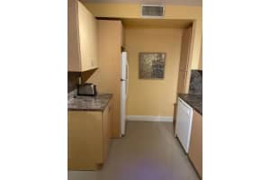 201 178th Dr 412, Sunny Isles Beach