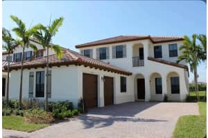 3396 Nw 83rd Way, Pembroke Pines