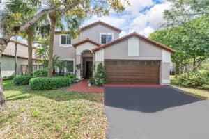 5490 Nw 50th Ave, Coconut Creek