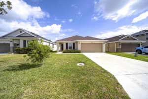 5485 Nw Pine Trail Cir, Port Saint Lucie