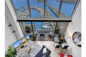 555 Ne 15th St T4(704), Miami