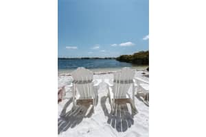 300 Scotia Drive 102, Hypoluxo