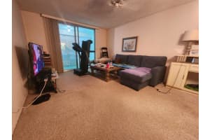 5851 Nw 62nd Ave 105, Tamarac