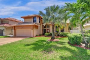 2565 Kerry Drive, Cooper City
