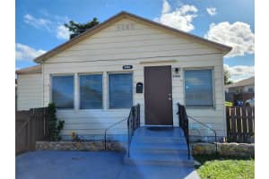 2466 Lincoln St House, Hollywood
