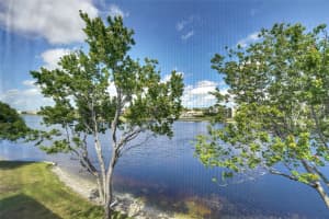 7220 S Devon Dr 302, Fort Lauderdale