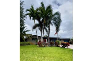 9021 Sw 53rd St, Cooper City