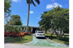 5600 Lagoon Dr, Fort Lauderdale