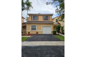 17830 Sw 11th Ct, Pembroke Pines