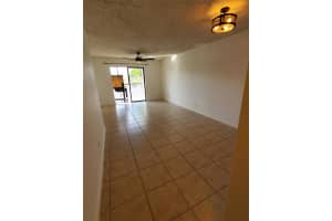 940 Nw 106th Ter 203, Hollywood