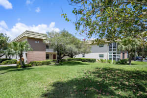 44 Vista Gardens Trl 206, Vero Beach