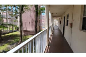 2800 Nw 56th Ave D-202, Lauderhill