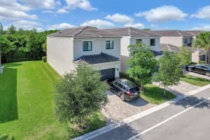 453 Nw 36th Avenue, Pompano Beach