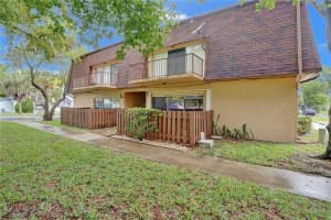 7101 W Sunrise Blvd D2, Plantation