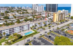 3211 Ne 8th St 301d, Pompano Beach