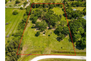 5555 23rd St Sw, Vero Beach
