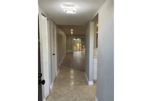 6101 N Falls Circle Dr 303, Lauderhill
