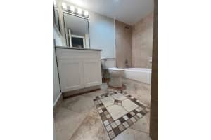 9272 Sw 3rd Street 403, Boca Raton