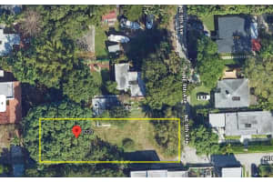 8220 Ne 9th Ave, Miami