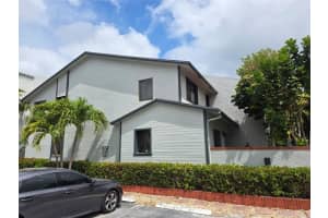 817 Se 12th Court 1, Fort Lauderdale