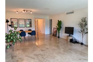 3000 N Palm Aire Dr 107, Pompano Beach