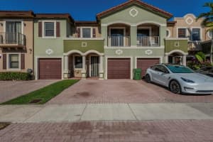 667 Ne 35th Ave, Homestead