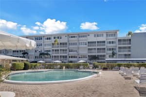 330 Se 2nd St F104, Hallandale Beach
