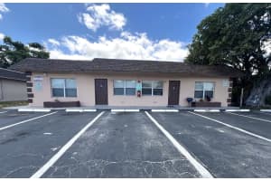 4039 Nw 31st Ave 3, Lauderdale Lakes