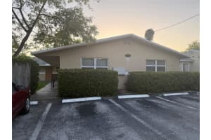 921 Sw 15 5, Fort Lauderdale