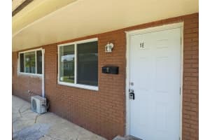 109 Nw 3rd Ave 2-b, Hallandale Beach