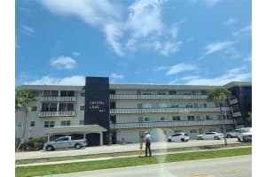941 Crystal Lake Dr 314, Deerfield Beach