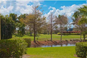 457 Vista Isles Dr 2127, Plantation