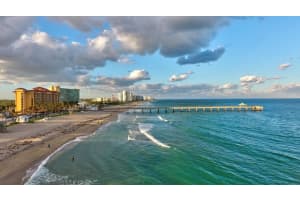 1938 Ne 7th 4, Deerfield Beach