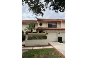 7876 La Mirada Dr, Boca Raton
