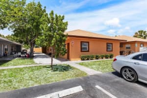 271 Sw 1st St 2, Deerfield Beach