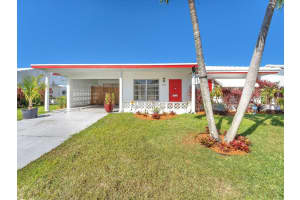 5702 Nw 84th Ave, Tamarac