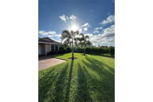 2232 Se Longhorn Ave, Port Saint Lucie