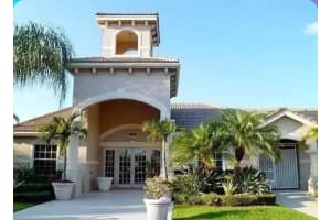 5025 Wiles Rd 307, Coconut Creek