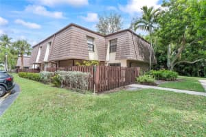 2515 Nw 99th Ave, Coral Springs