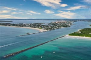 929 Jackson Way, Hutchinson Island