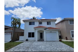 16218 Sw 100th Ter 16218, Miami