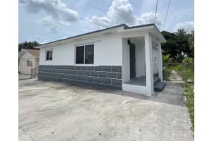 1449 W 36th St, Riviera Beach