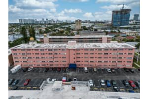200 Ne 12th Ave 6a, Hallandale Beach