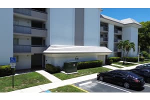 731 N Pine Island Rd 203, Plantation