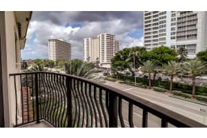 4241 N Ocean Blvd 301, Fort Lauderdale