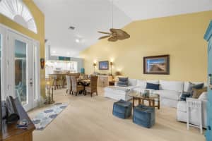 223 River Walk 12, Hutchinson Island