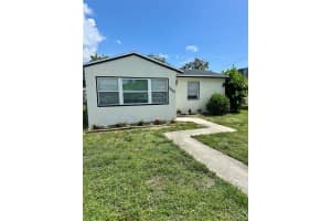 2535 Wilson St, Hollywood